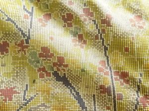 アンティーク　枝花模様織り出し本場泥大島紬着物(5マルキ)